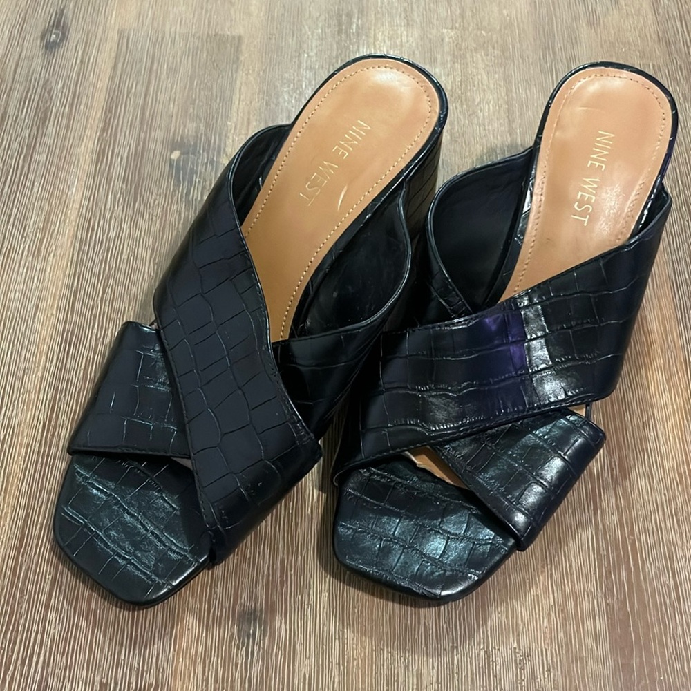 Nine West croc skin peep toe block heels